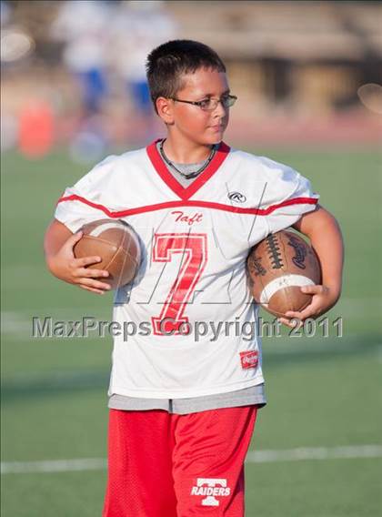 Thumbnail 3 in Clemens @ Taft photogallery.