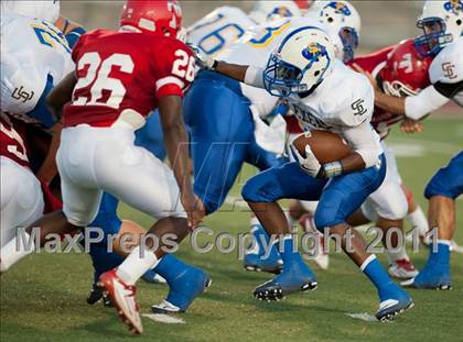 Thumbnail 2 in Clemens @ Taft photogallery.