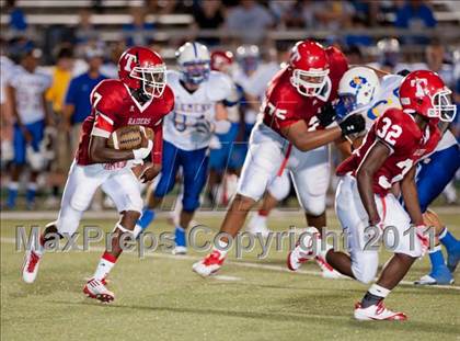 Thumbnail 2 in Clemens @ Taft photogallery.