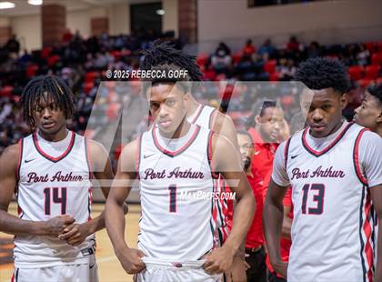 Thumbnail 3 in Fort Bend Marshall vs. Port Arthur Memorial (UIL 5A DII Regional Finals Playoff) photogallery.