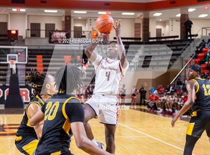 Thumbnail 2 in Fort Bend Marshall vs. Port Arthur Memorial (UIL 5A DII Regional Finals Playoff) photogallery.
