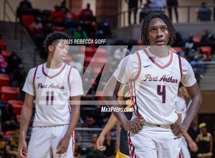Thumbnail 2 in Fort Bend Marshall vs. Port Arthur Memorial (UIL 5A DII Regional Finals Playoff) photogallery.