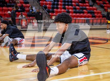 Thumbnail 1 in Fort Bend Marshall vs. Port Arthur Memorial (UIL 5A DII Regional Finals Playoff) photogallery.