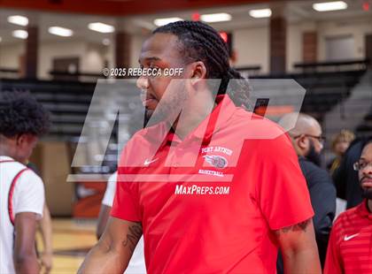 Thumbnail 3 in Fort Bend Marshall vs. Port Arthur Memorial (UIL 5A DII Regional Finals Playoff) photogallery.