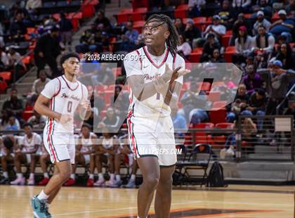 Thumbnail 2 in Fort Bend Marshall vs. Port Arthur Memorial (UIL 5A DII Regional Finals Playoff) photogallery.