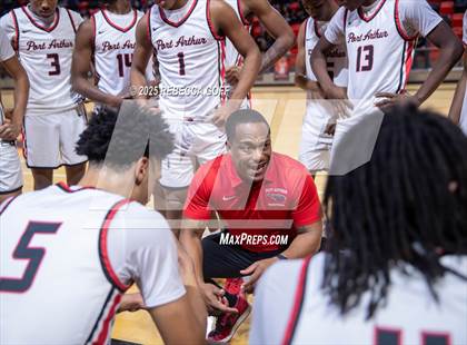 Thumbnail 2 in Fort Bend Marshall vs. Port Arthur Memorial (UIL 5A DII Regional Finals Playoff) photogallery.