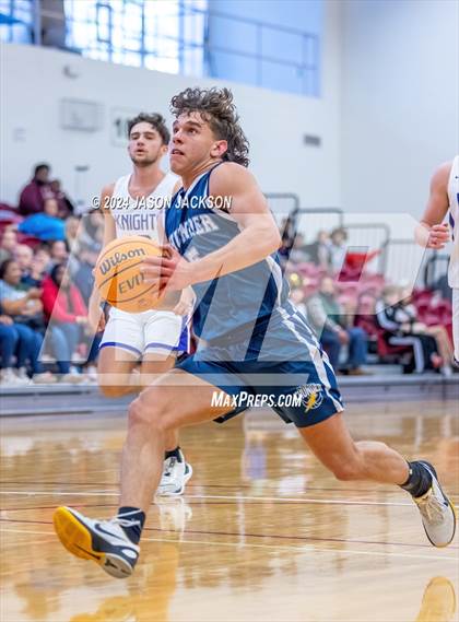 Thumbnail 2 in Chatham Charter vs. Chatham HomeSchool photogallery.
