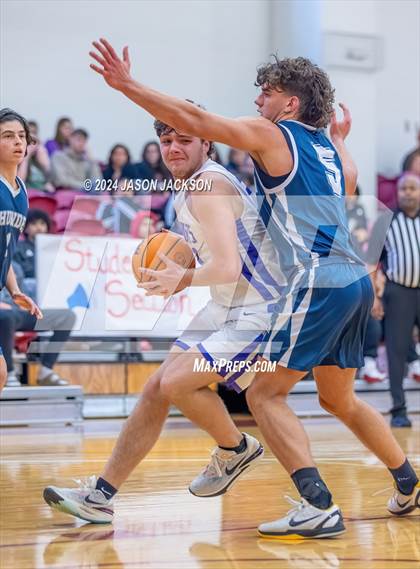 Thumbnail 2 in Chatham Charter vs. Chatham HomeSchool photogallery.
