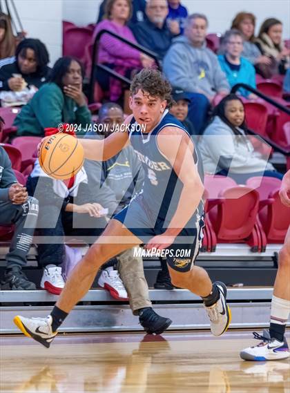 Thumbnail 3 in Chatham Charter vs. Chatham HomeSchool photogallery.