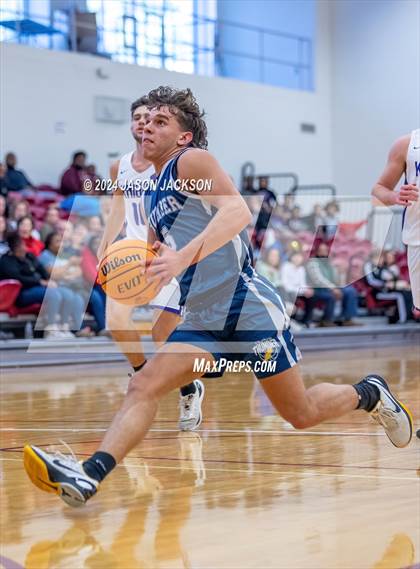 Thumbnail 3 in Chatham Charter vs. Chatham HomeSchool photogallery.