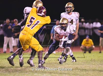 Thumbnail 2 in St. Thomas Aquinas vs. Hallandale photogallery.