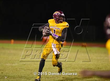 Thumbnail 2 in St. Thomas Aquinas vs. Hallandale photogallery.