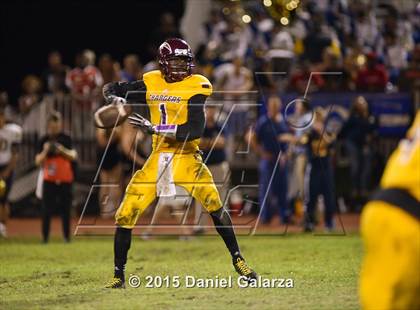 Thumbnail 2 in St. Thomas Aquinas vs. Hallandale photogallery.