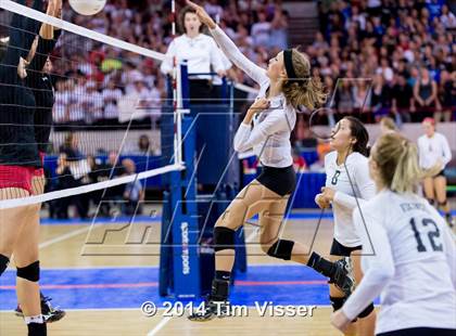 Thumbnail 2 in Eaton vs. Valley (CHSAA State 3A Final) photogallery.