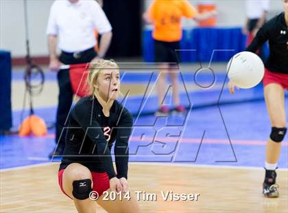 Thumbnail 1 in Eaton vs. Valley (CHSAA State 3A Final) photogallery.