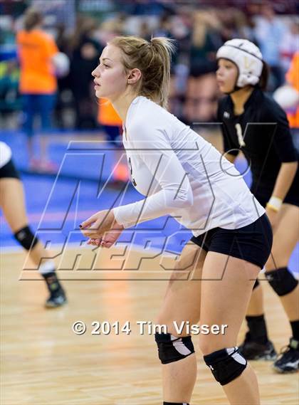Thumbnail 2 in Eaton vs. Valley (CHSAA State 3A Final) photogallery.