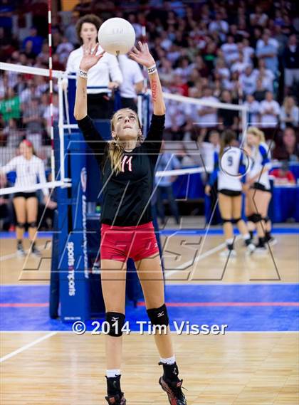 Thumbnail 1 in Eaton vs. Valley (CHSAA State 3A Final) photogallery.