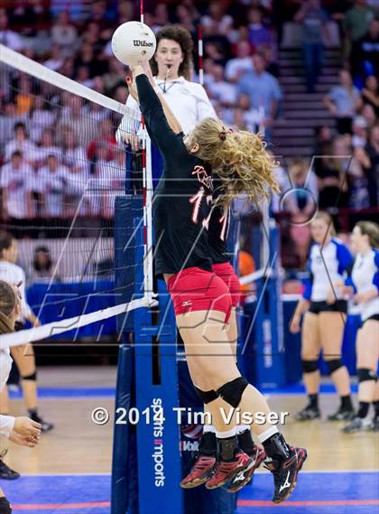 Thumbnail 1 in Eaton vs. Valley (CHSAA State 3A Final) photogallery.
