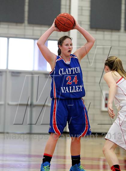Thumbnail 1 in Carondelet vs. Clayton Valley (CIF NCS D2 Final) photogallery.
