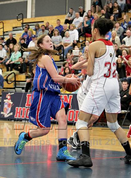 Thumbnail 1 in Carondelet vs. Clayton Valley (CIF NCS D2 Final) photogallery.