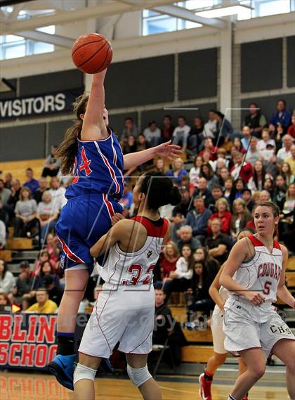 Thumbnail 2 in Carondelet vs. Clayton Valley (CIF NCS D2 Final) photogallery.