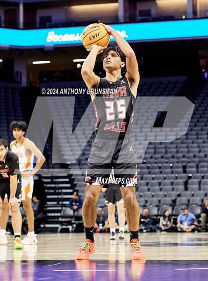 Thumbnail 1 in Verdugo Hills vs Athenian (CIF State D5 Final) photogallery.