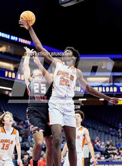 Thumbnail 2 in Verdugo Hills vs Athenian (CIF State D5 Final) photogallery.