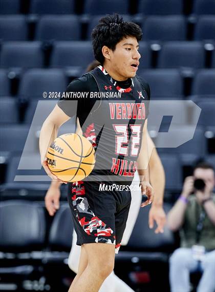 Thumbnail 2 in Verdugo Hills vs Athenian (CIF State D5 Final) photogallery.