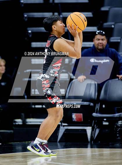 Thumbnail 2 in Verdugo Hills vs Athenian (CIF State D5 Final) photogallery.