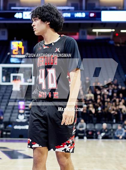 Thumbnail 1 in Verdugo Hills vs Athenian (CIF State D5 Final) photogallery.