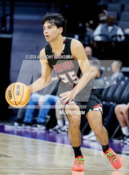 Thumbnail 3 in Verdugo Hills vs Athenian (CIF State D5 Final) photogallery.