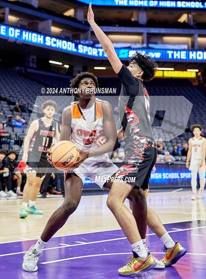 Thumbnail 2 in Verdugo Hills vs Athenian (CIF State D5 Final) photogallery.