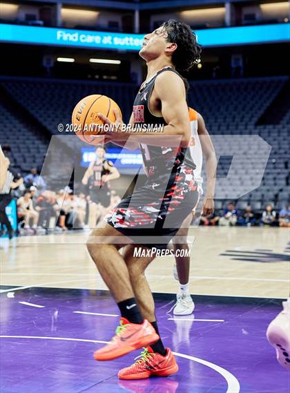 Thumbnail 1 in Verdugo Hills vs Athenian (CIF State D5 Final) photogallery.