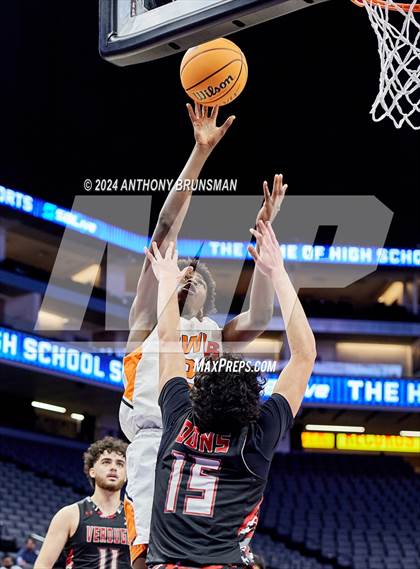 Thumbnail 1 in Verdugo Hills vs Athenian (CIF State D5 Final) photogallery.