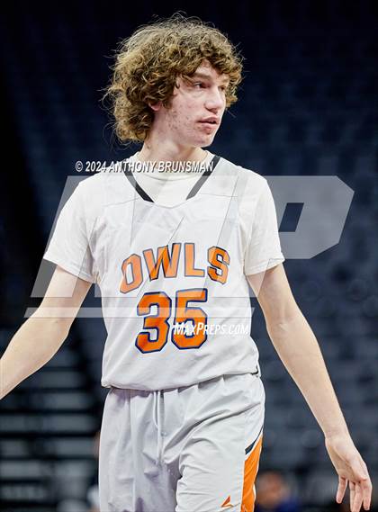 Thumbnail 2 in Verdugo Hills vs Athenian (CIF State D5 Final) photogallery.
