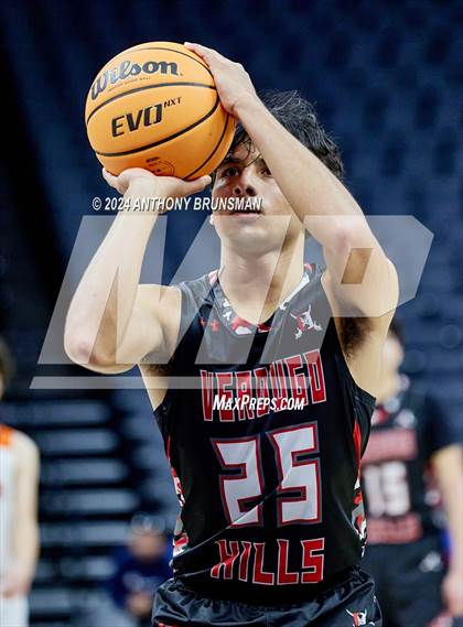 Thumbnail 1 in Verdugo Hills vs Athenian (CIF State D5 Final) photogallery.