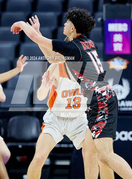 Thumbnail 3 in Verdugo Hills vs Athenian (CIF State D5 Final) photogallery.