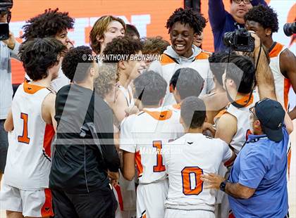 Thumbnail 1 in Verdugo Hills vs Athenian (CIF State D5 Final) photogallery.