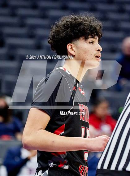 Thumbnail 2 in Verdugo Hills vs Athenian (CIF State D5 Final) photogallery.