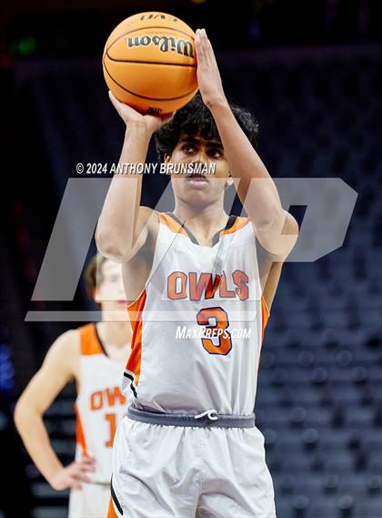 Thumbnail 1 in Verdugo Hills vs Athenian (CIF State D5 Final) photogallery.