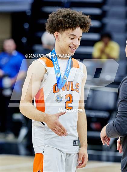 Thumbnail 2 in Verdugo Hills vs Athenian (CIF State D5 Final) photogallery.