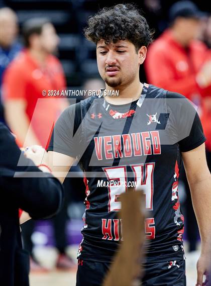 Thumbnail 3 in Verdugo Hills vs Athenian (CIF State D5 Final) photogallery.
