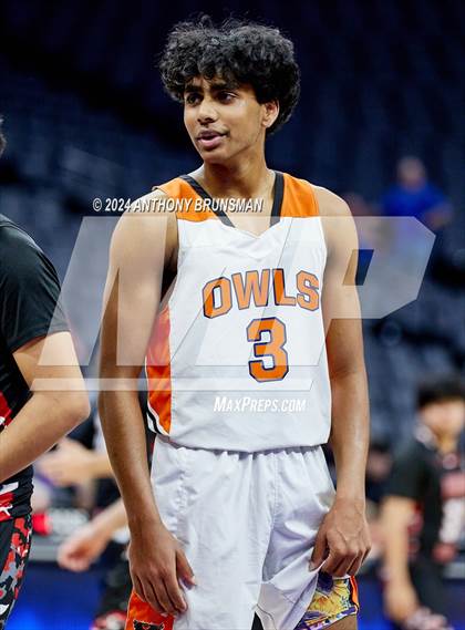 Thumbnail 2 in Verdugo Hills vs Athenian (CIF State D5 Final) photogallery.