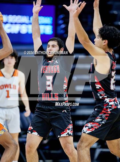Thumbnail 2 in Verdugo Hills vs Athenian (CIF State D5 Final) photogallery.