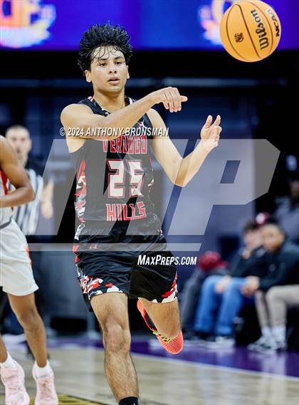 Thumbnail 2 in Verdugo Hills vs Athenian (CIF State D5 Final) photogallery.