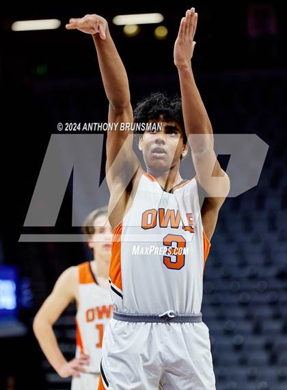 Thumbnail 2 in Verdugo Hills vs Athenian (CIF State D5 Final) photogallery.