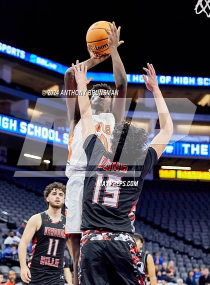 Thumbnail 3 in Verdugo Hills vs Athenian (CIF State D5 Final) photogallery.