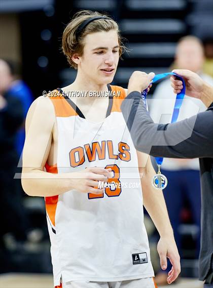 Thumbnail 3 in Verdugo Hills vs Athenian (CIF State D5 Final) photogallery.
