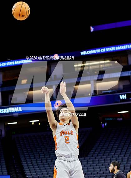 Thumbnail 1 in Verdugo Hills vs Athenian (CIF State D5 Final) photogallery.