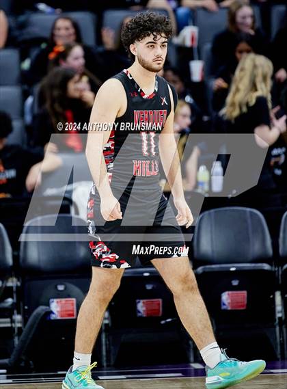 Thumbnail 3 in Verdugo Hills vs Athenian (CIF State D5 Final) photogallery.